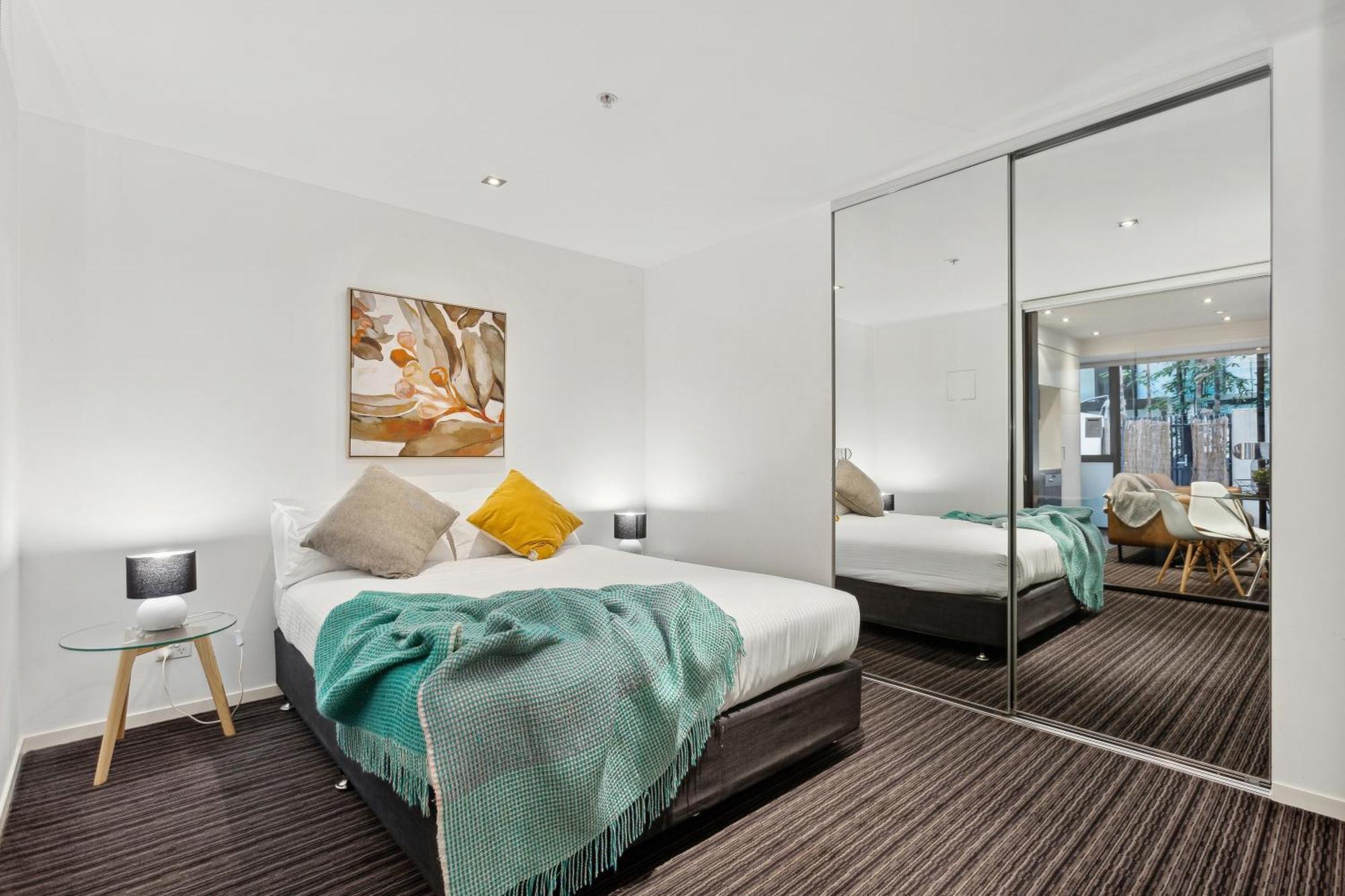 Complete Host Halo Apartments Melbourne Værelse billede