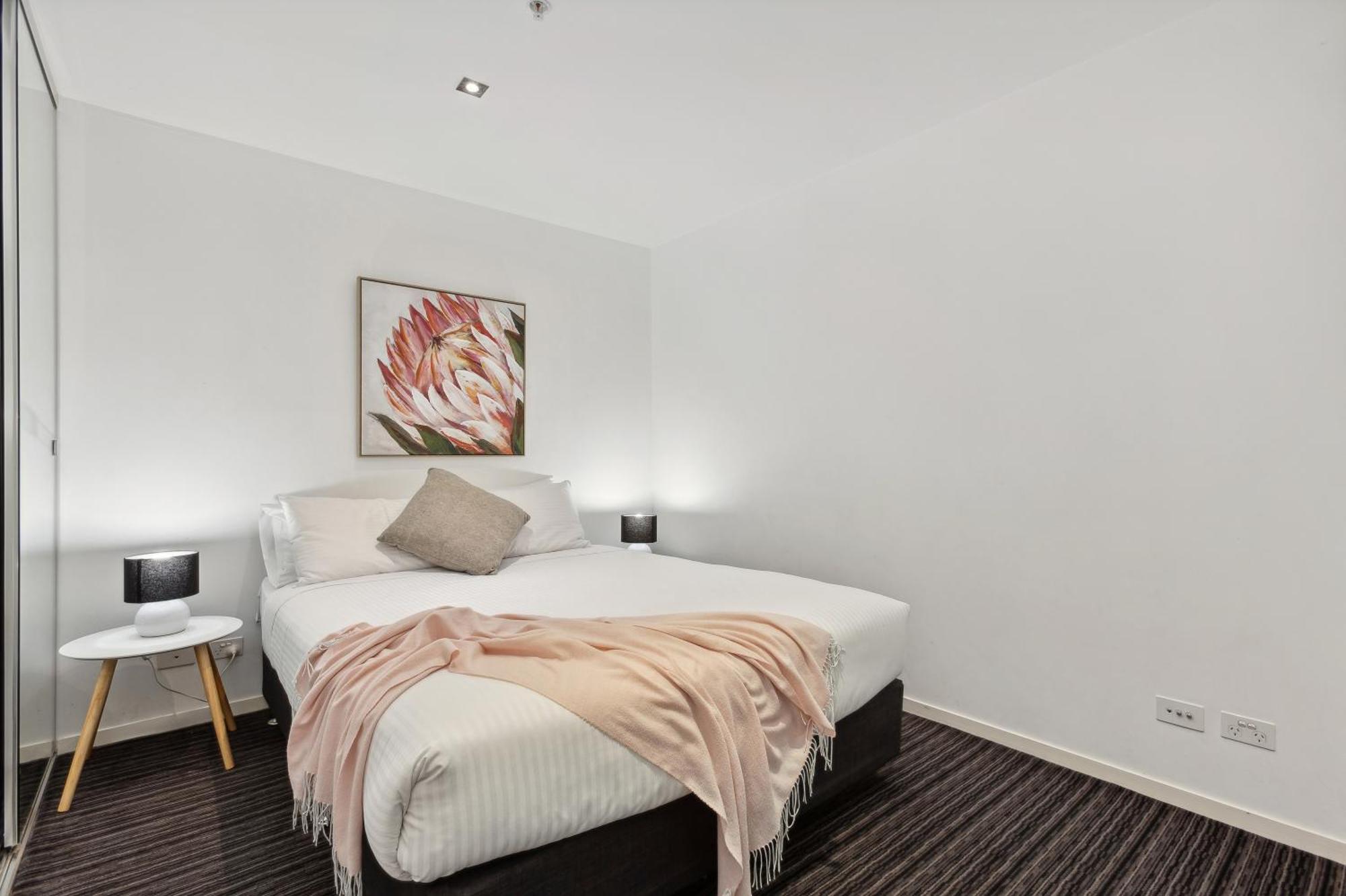 Complete Host Halo Apartments Melbourne Værelse billede
