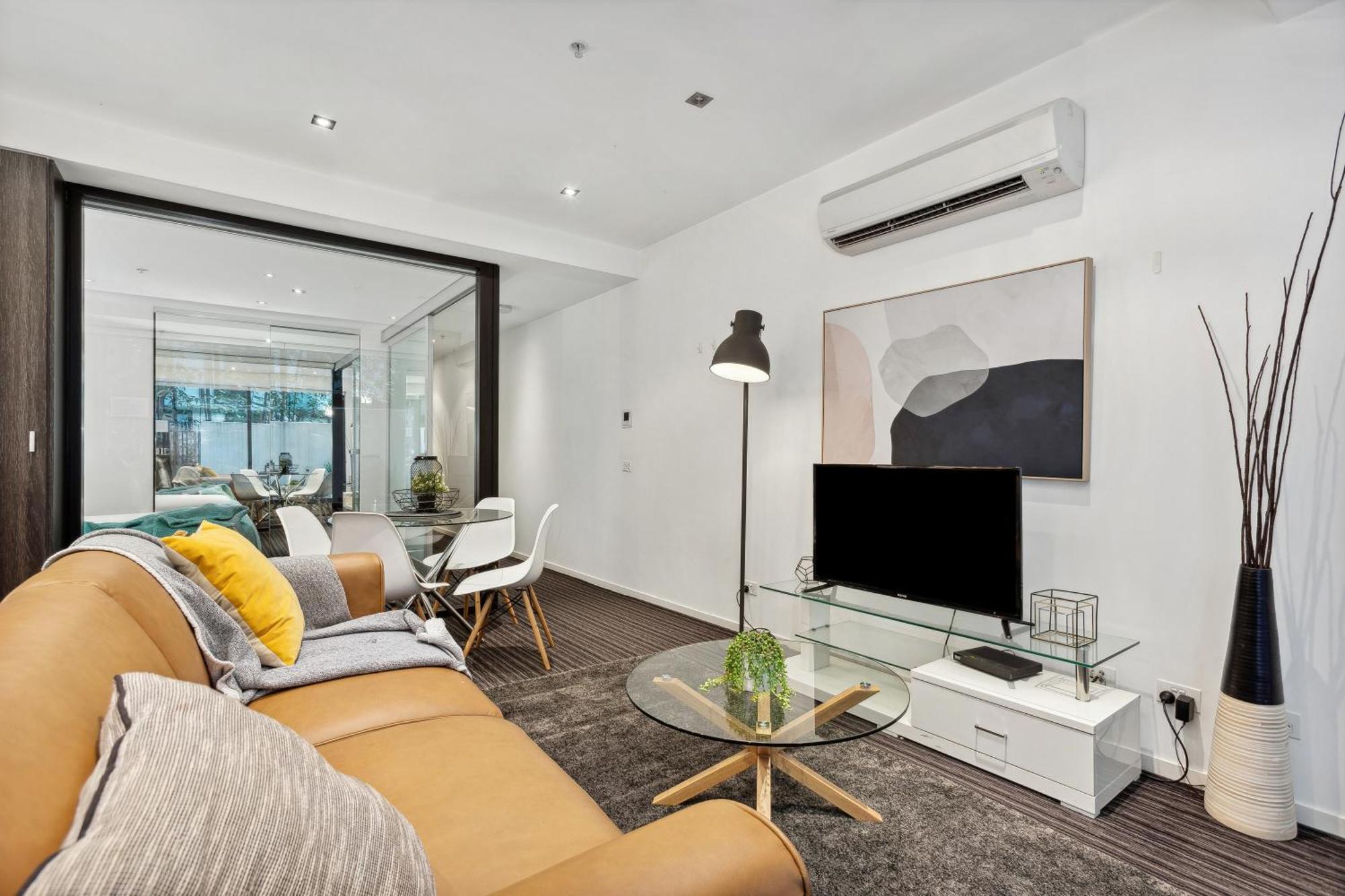 Complete Host Halo Apartments Melbourne Værelse billede