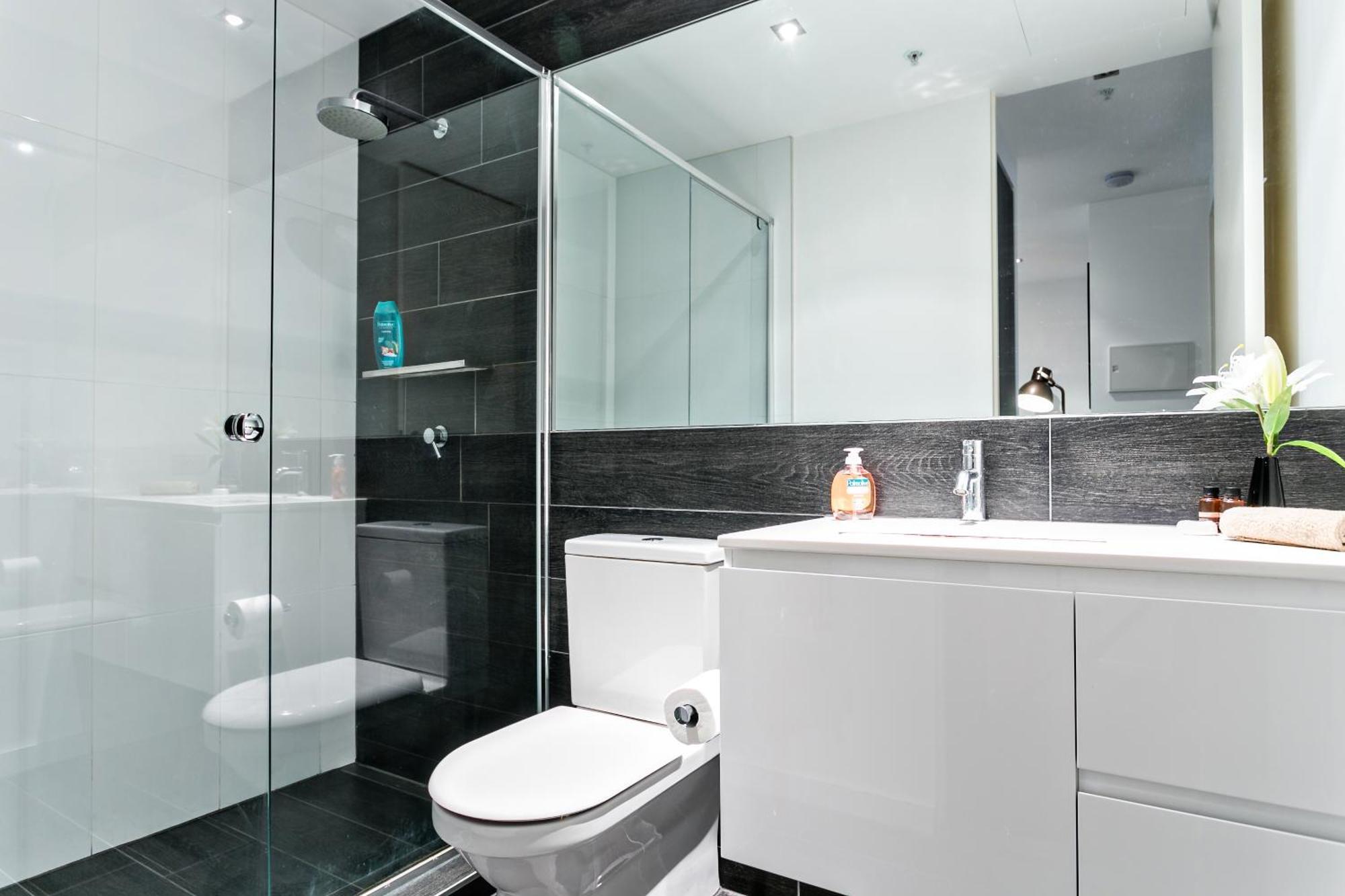 Complete Host Halo Apartments Melbourne Eksteriør billede
